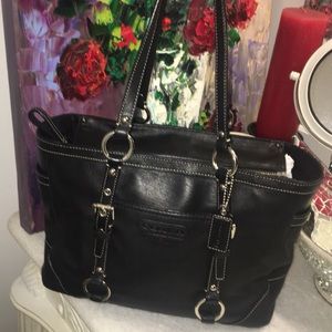COACH black leather gallery tote purse